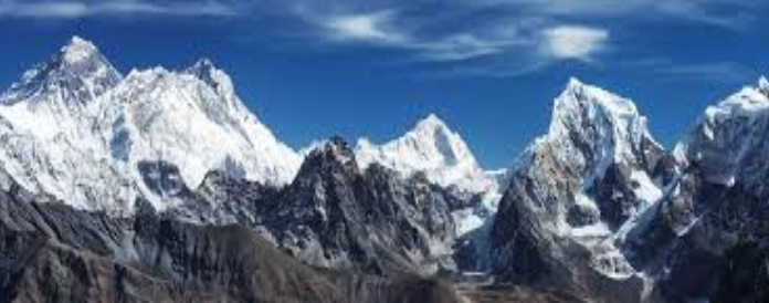 Everest Gokyo Lake Trek: A Tranquil Journey to the Heart of the Himalayas